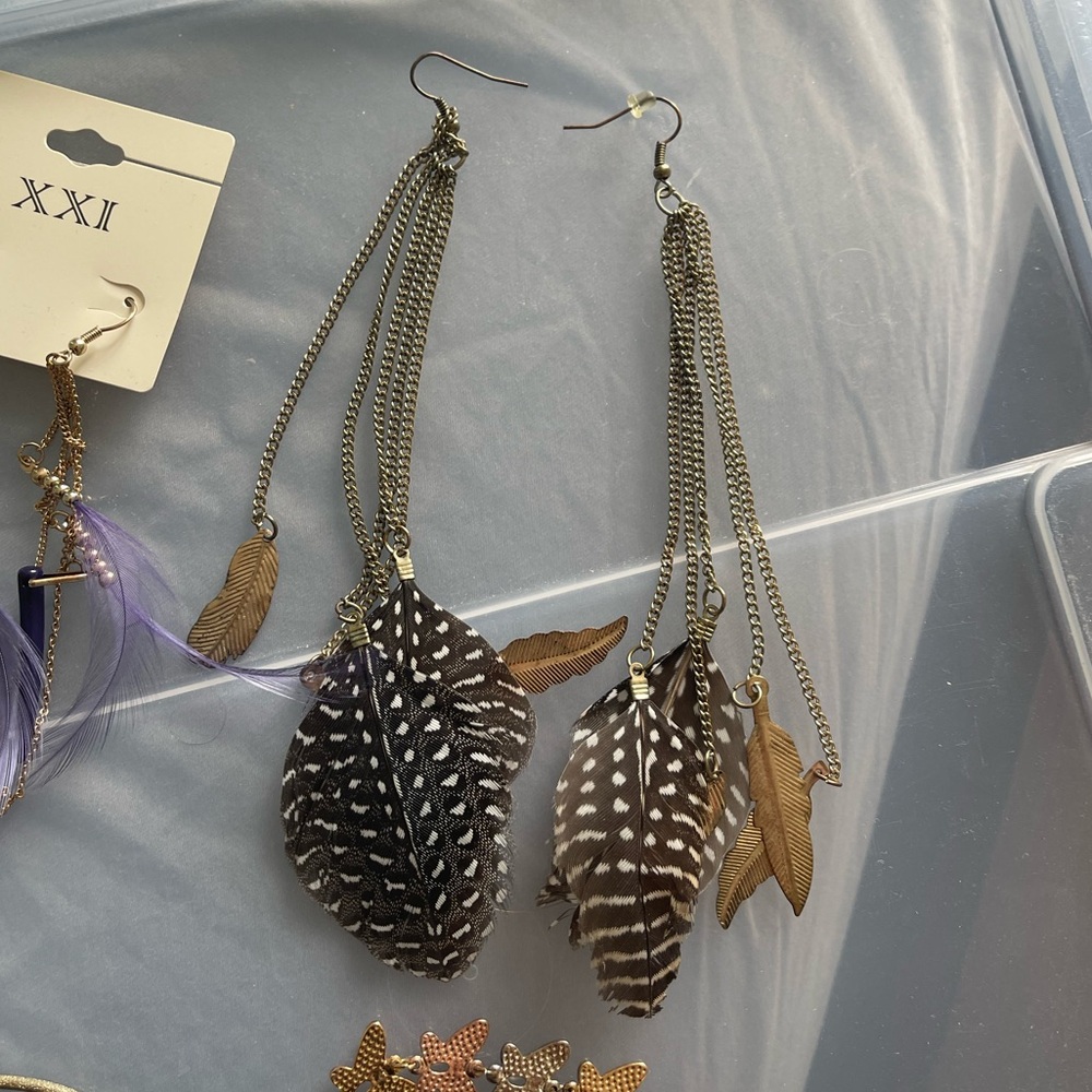 Jewelry Bundle - Picture 4 of 5